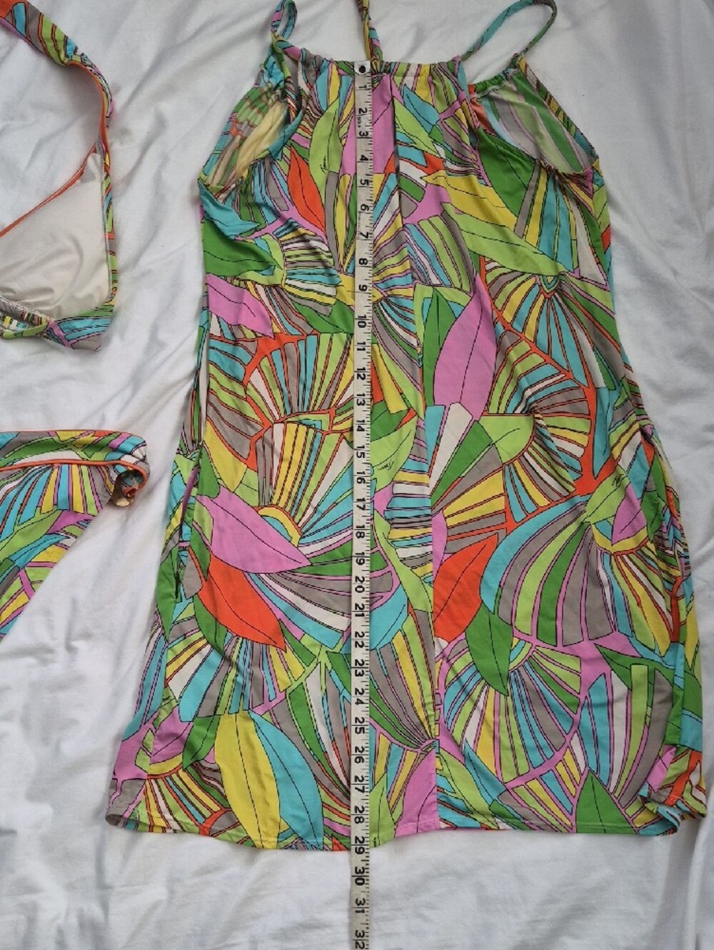 Trina Turk Colorful Tropical Print Bikini & Cover-Up Size 6 - Picture 5 of 6